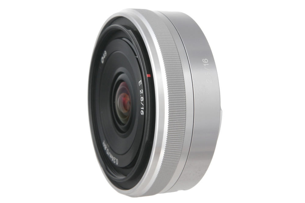 Объектив Sony E 16mm f/2.8