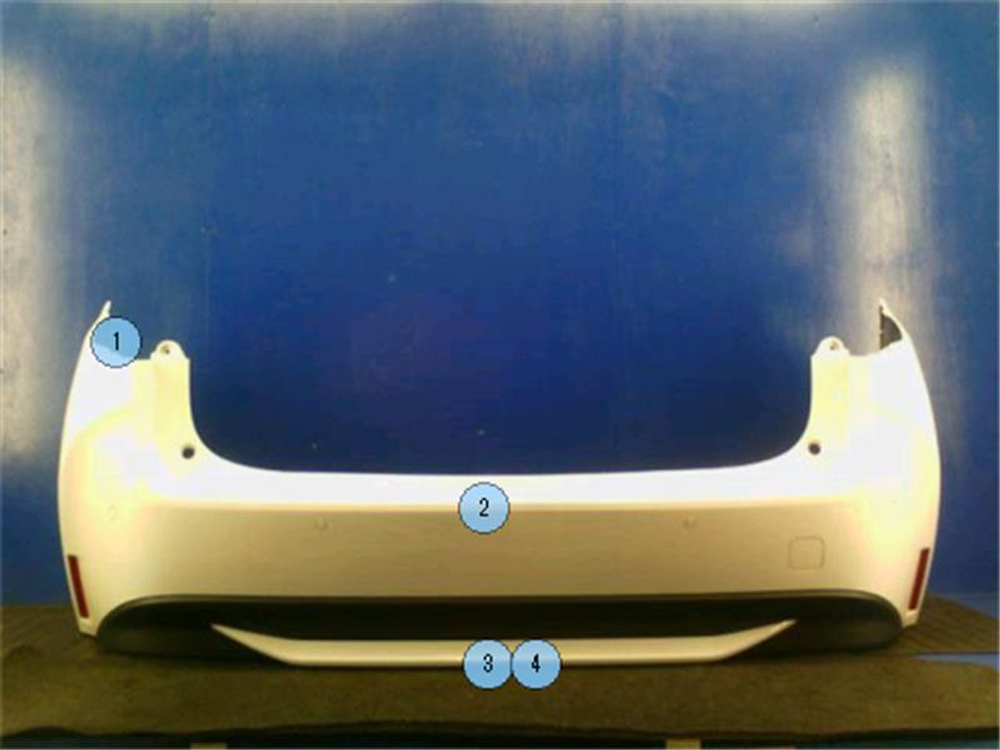 бампер задний Toyota Corolla NRE211 214