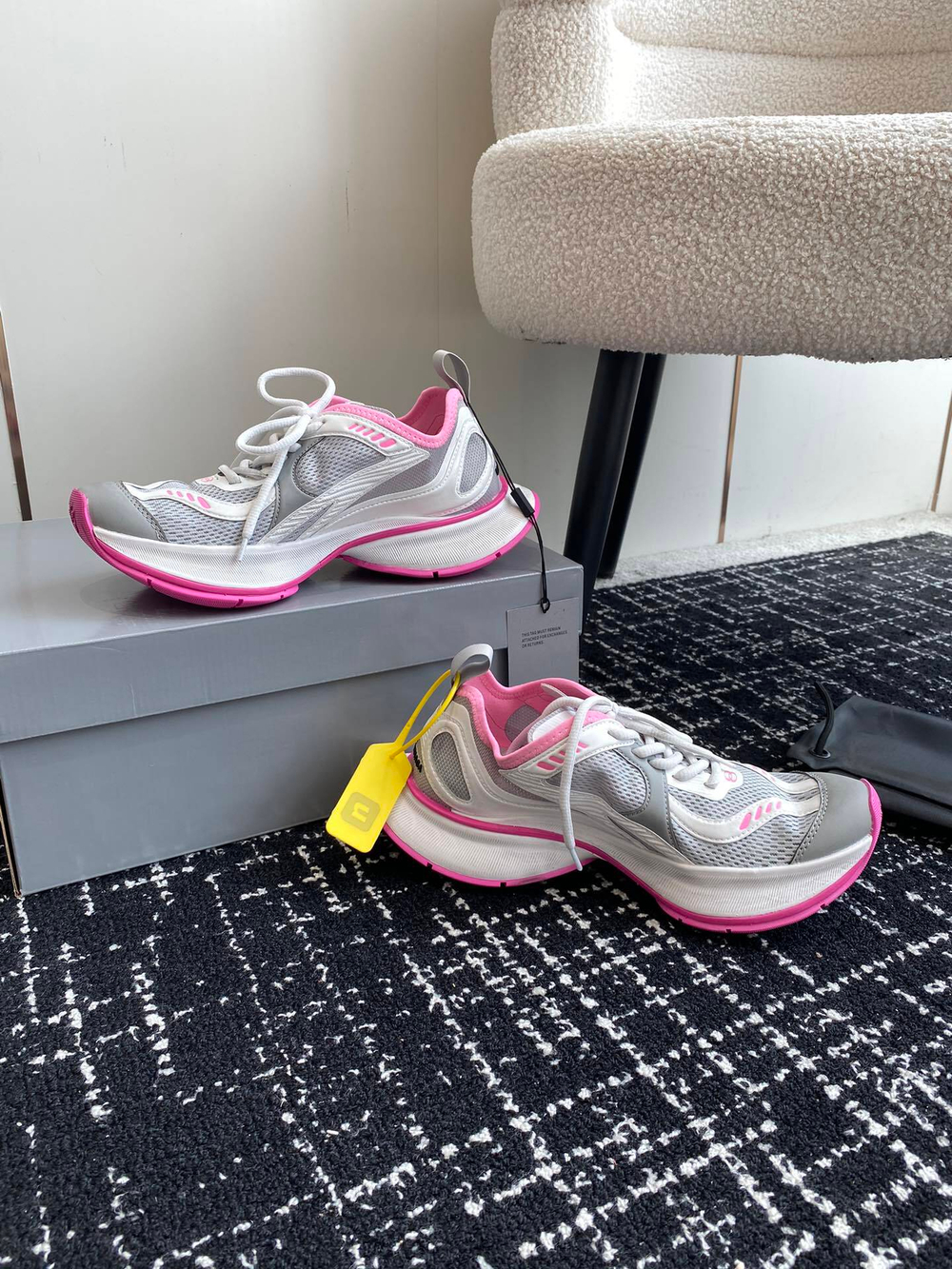 Balenciaga Circuit Sneaker