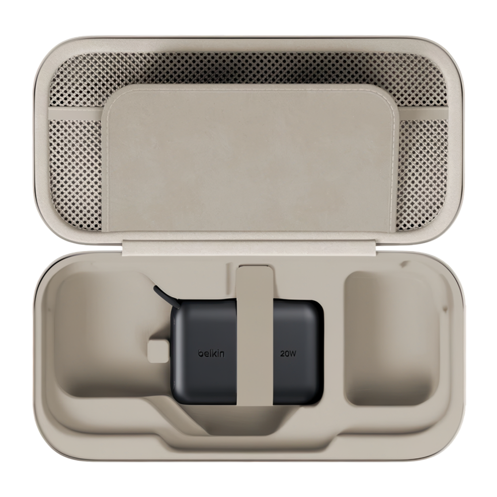 Тканевый чехол Belkin Gaming Charging Case для Nintendo Switch 2 Водостойкий гибридный чехол из полиэстера с ремешком-ручкой. Вмещает до двенадцати картриджей с играми. Есть кармашек для AirTag