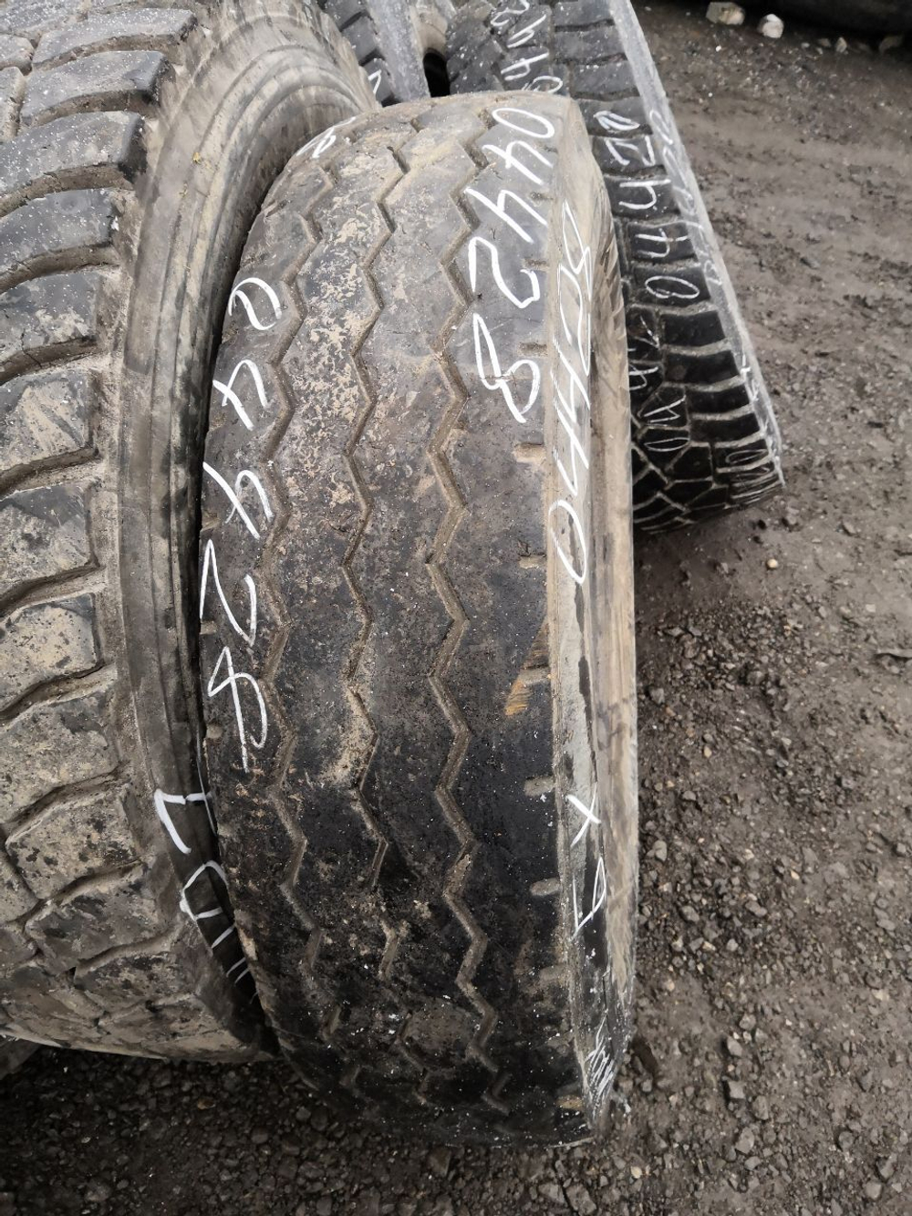11R22.5 Kama NF701 шина б/у