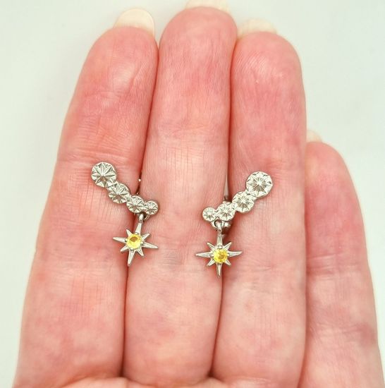 Серьги гвоздики Вифлеемская звезда с желтыми сапфирами_2