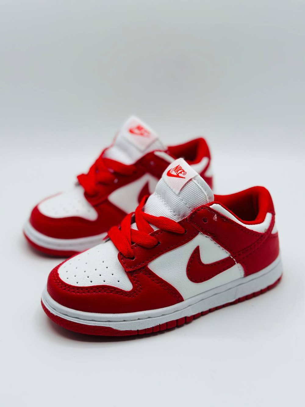 Детские кроссовки Nike SB Red