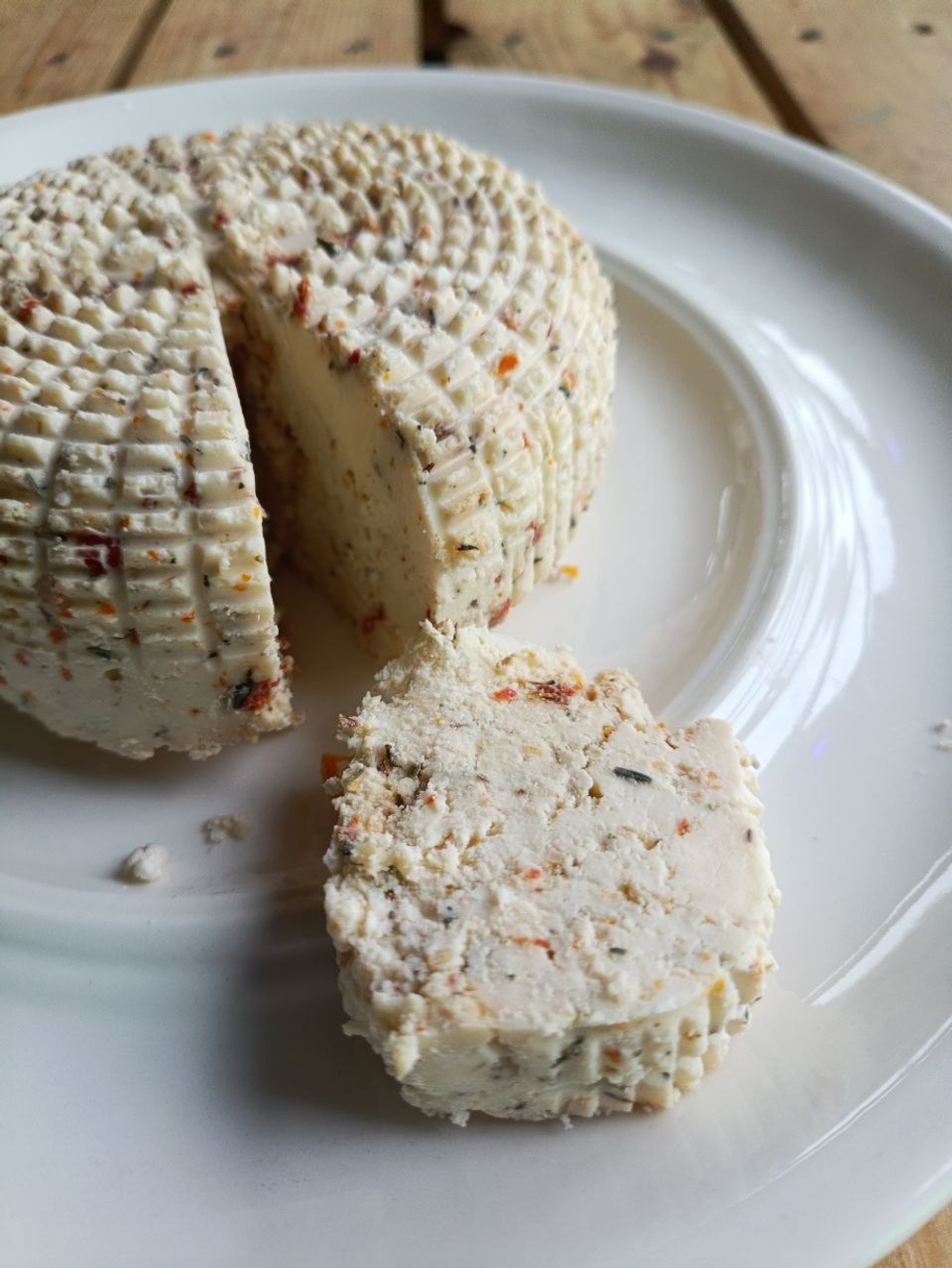 Сыр коровий Панир Россо Верде