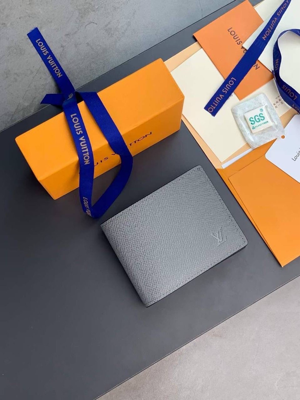 Кошелёк Louis Vuitton