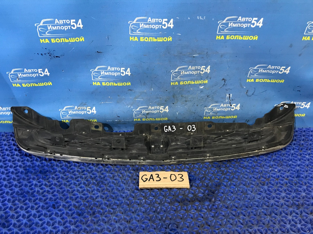 Решетка радиатора Honda LOGO 2000