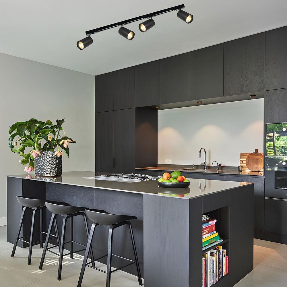 Однофазный трековый светильник Crystal Lux CLT 0.31 018 BL