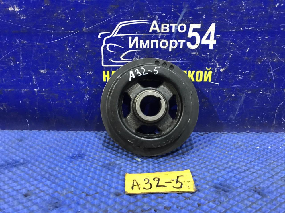 Шкив коленвала NISSAN CEFIRO 1997