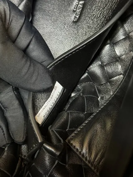 Сумка Bottega Veneta Medium Andiamo черный