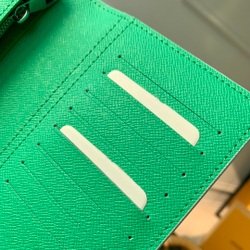 Louis Vuitton Brazza Wallet