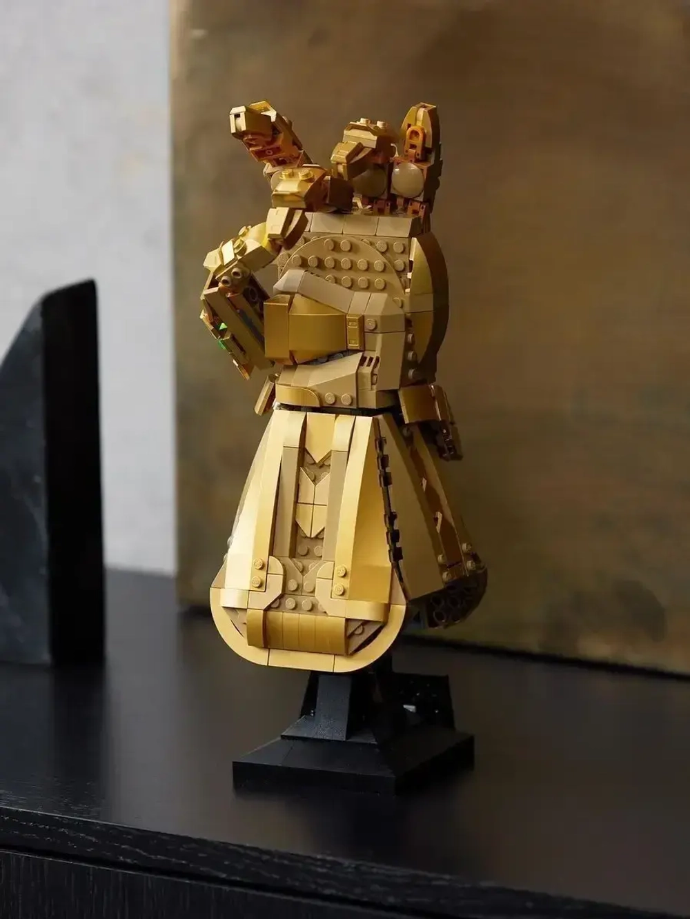 Конструктор Марвел "Перчатка бесконечности" 590 дет 66019