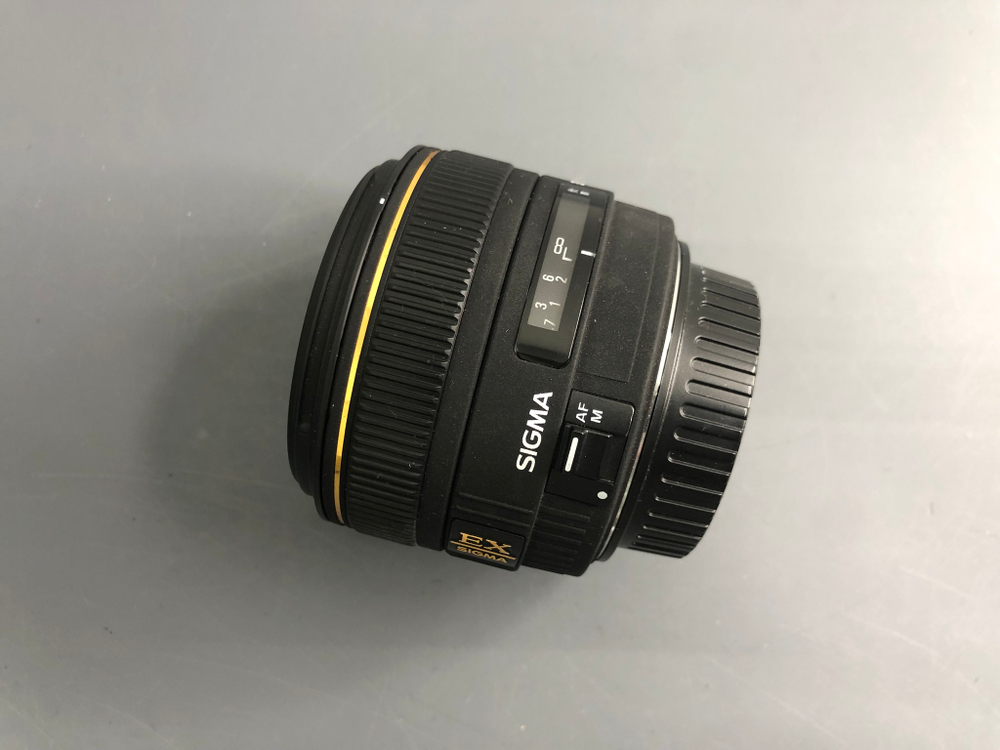 Sigma AF 30mm 1.4 EX DC HSM Canon