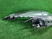 Битая Фара правая Toyota Fortuner II (2015-2020) LED