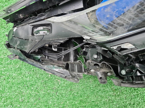 Битая Фара левая BMW 4er G22 (2020-н.в.) Laser
