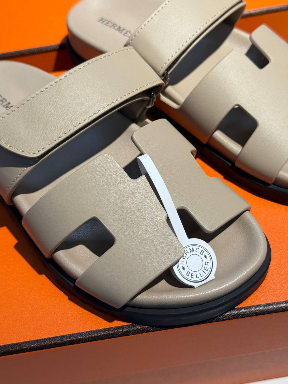 Шлепанцы Hermes