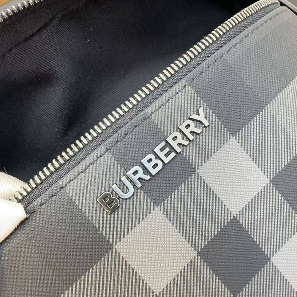 Сумка Burberry