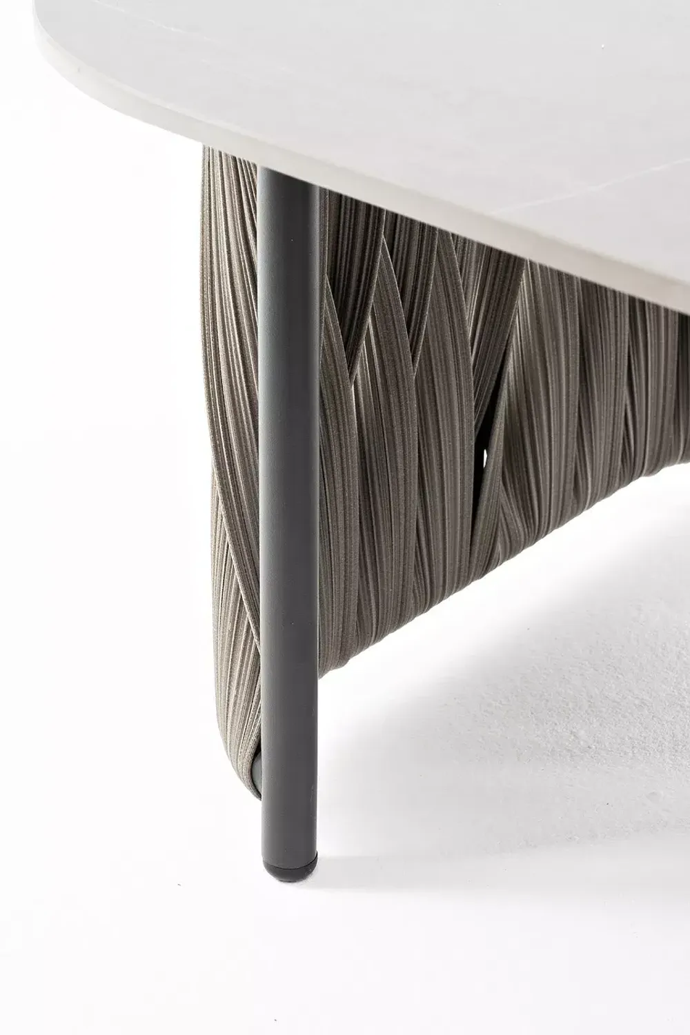 "Флоренция" столик журнальный из искусственного ротанга, цвет графит