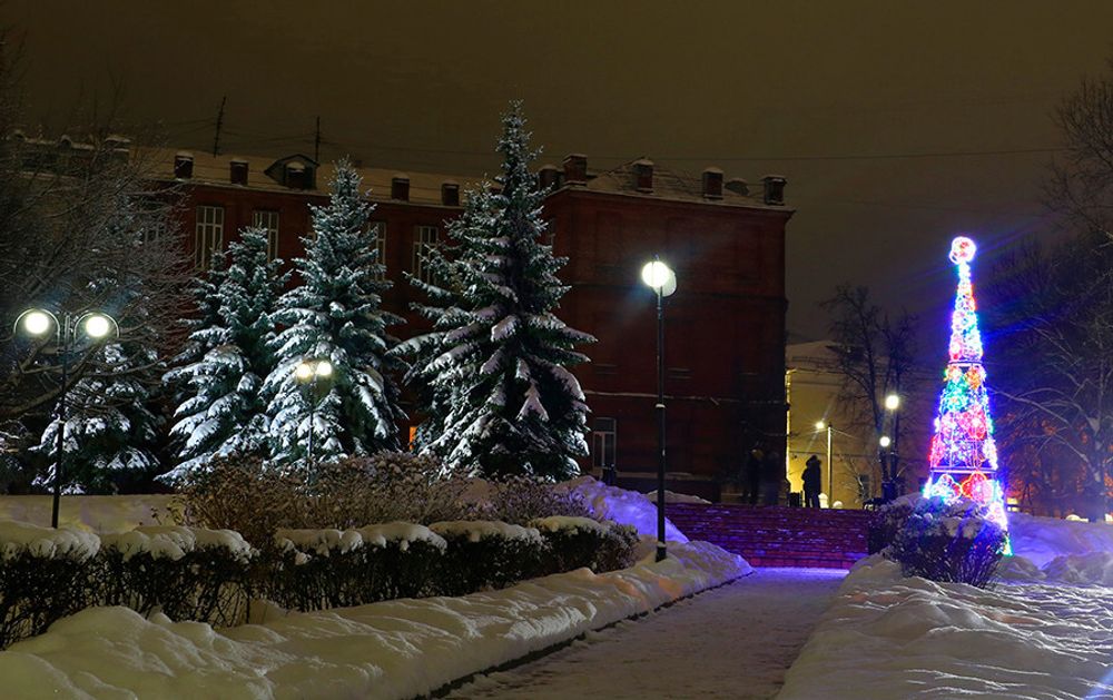 Светодиодная конструкция елка-конус "Оригинальная"