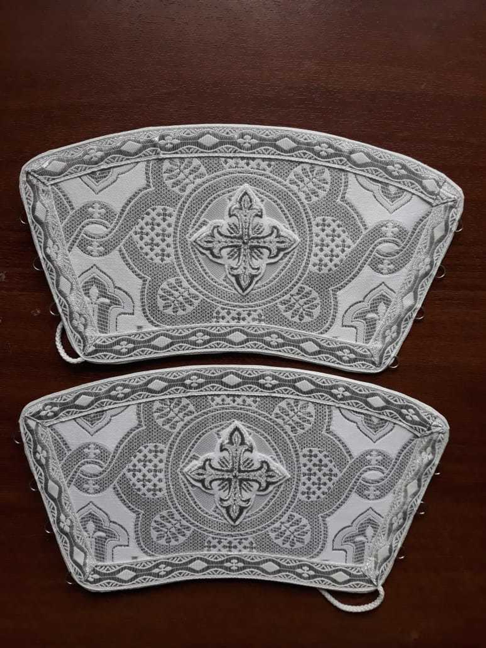 поручи из парчи