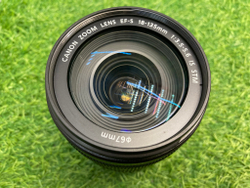 Canon EF-S 18-135mm 3.5-5.6 IS STM
