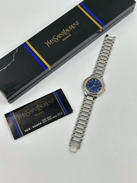 Часы Yves Saint Laurent