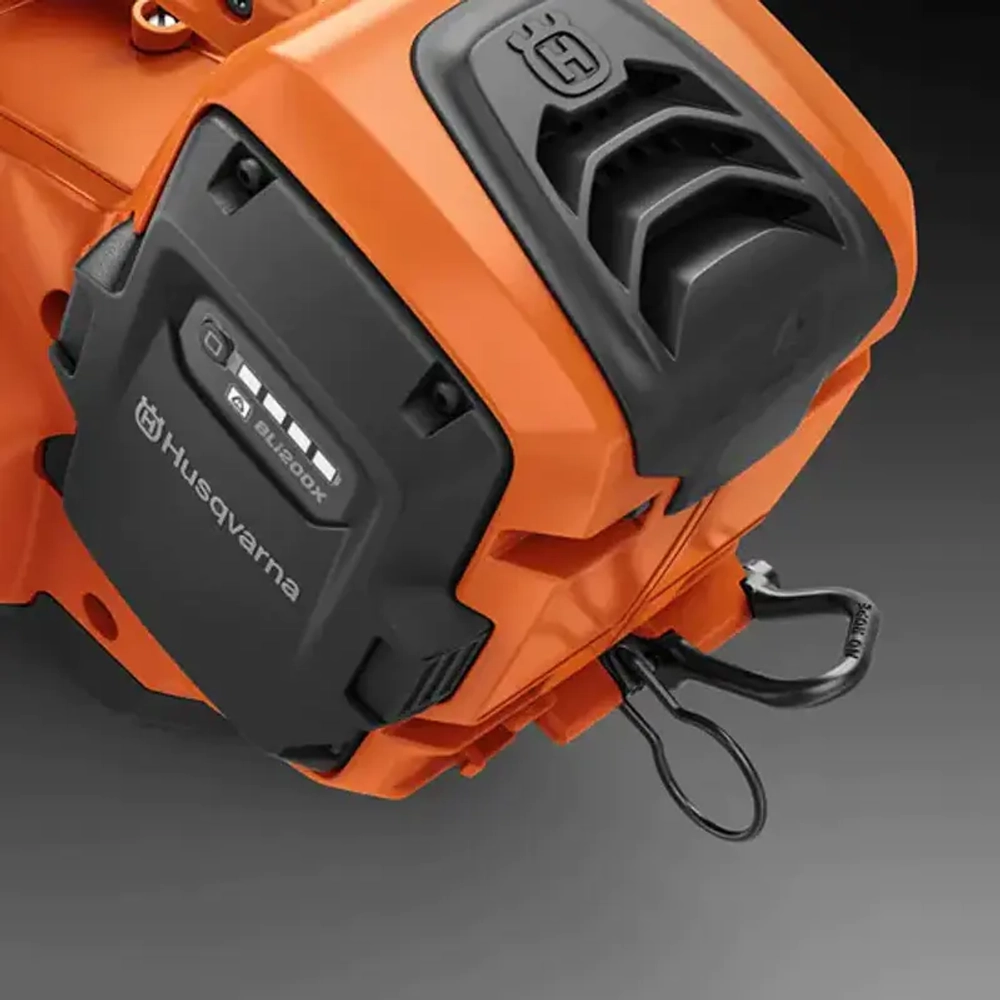 Husqvarna T540i XP аккумуляторная цепная пила (без АКБ и ЗУ) 9679836-12