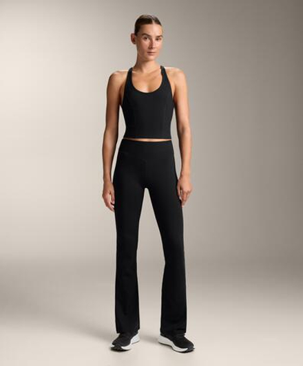 OYSHO Брюки-клеш с высокой посадкой Evermove, черный