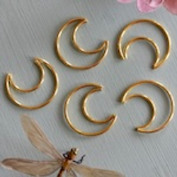 Основы металлические "Месяцы маленькие 5 см", цвет золотистый, неразъемные 5 штук /основа для декорирования металлические полумесяцы