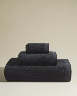 ZARA HOME ОДНОТОННОЕ ПОЛОТЕНЦЕ, ЧЕРНЫЙ