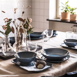 IKEA FÄRGKLAR  (ИКЕА ФÄРГКЛАР)  -  Тарелка, глянцевая темно-бирюзовая, 26 см