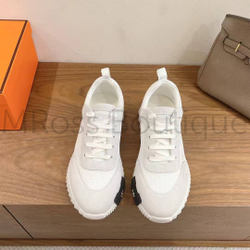 Мужские кроссовки Hermes Bouncing белого цвета с буквой на подошве