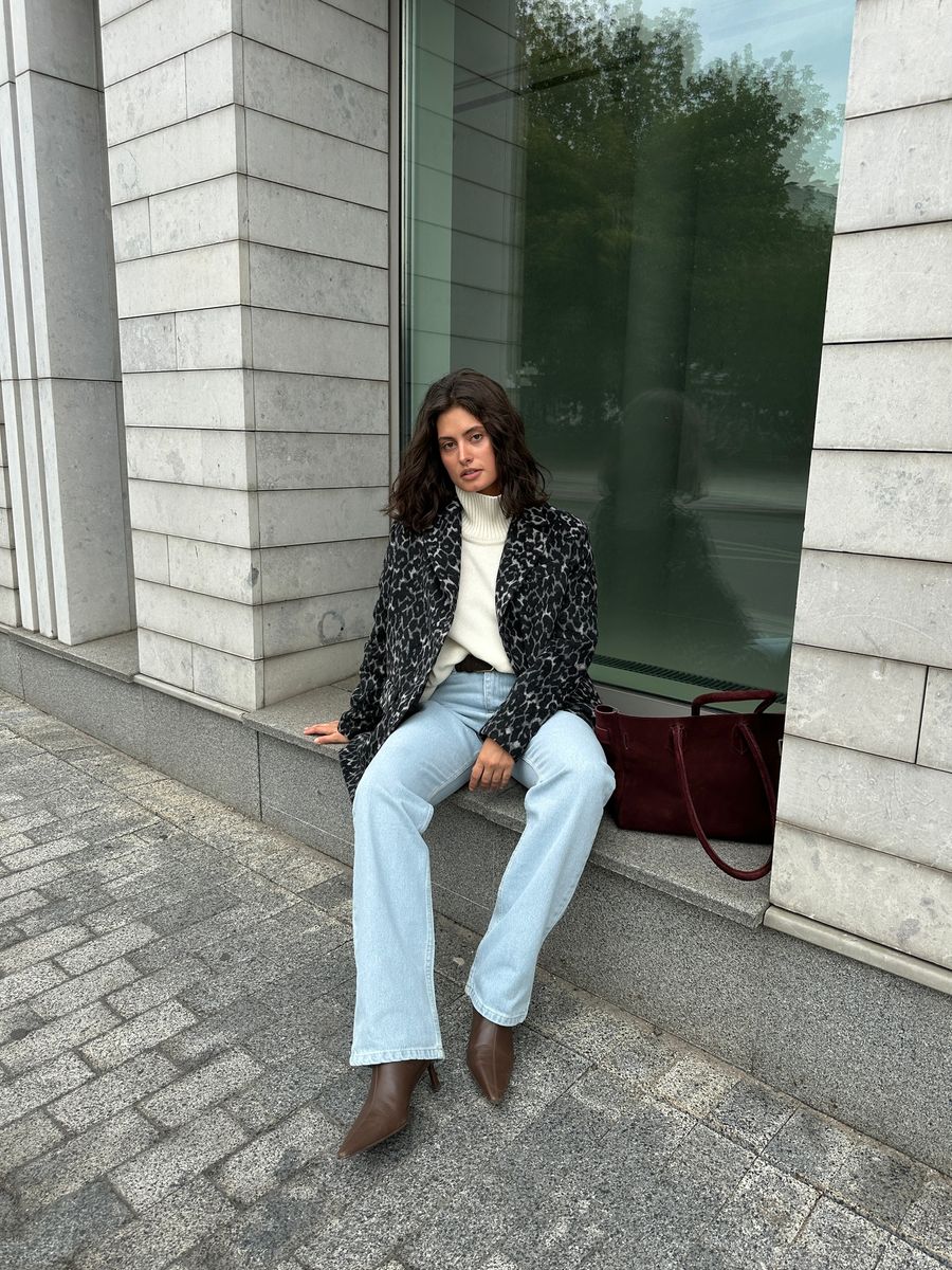 Пальто из смесовой шерсти укороченное леопард серый