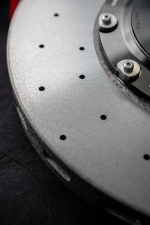 Карбон керамическая тормозная система InSpeed для Porsche Cayenne Порш Каен Суппорт диски Колодки