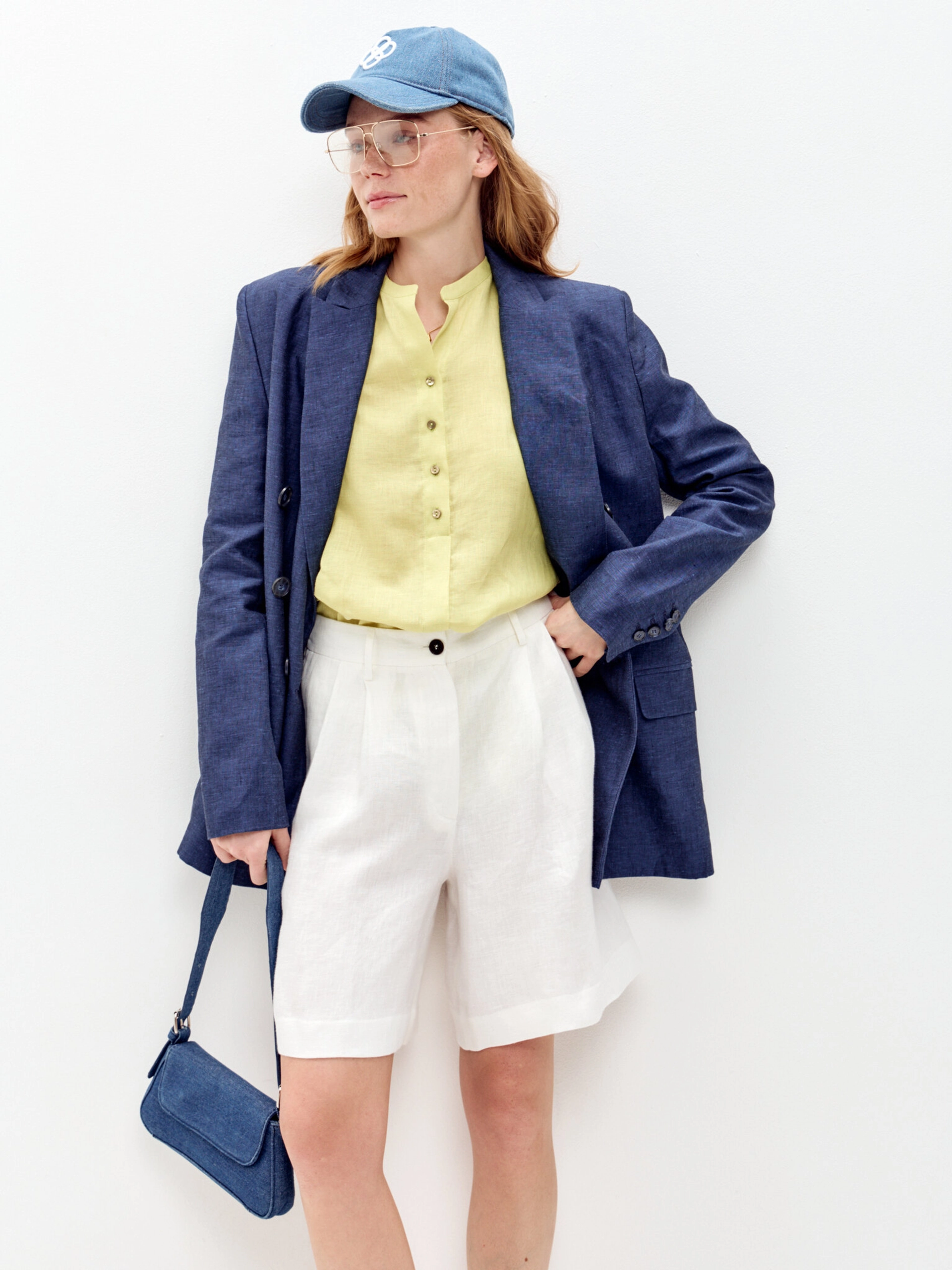 Льняные шорты