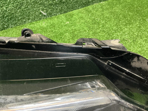 Фара правая Toyota Camry xv70 (2017-н.в.) LED