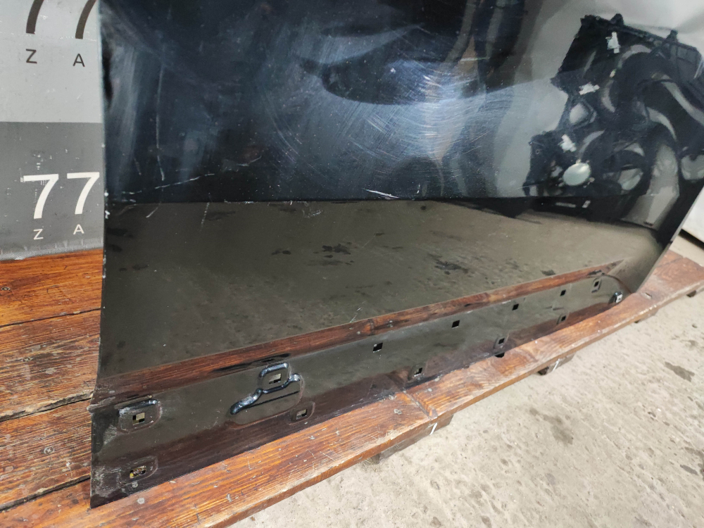 Дверь передняя правая Kia Carnival 4 (KA4) 20-нв Б/У Оригинал 76004R0000