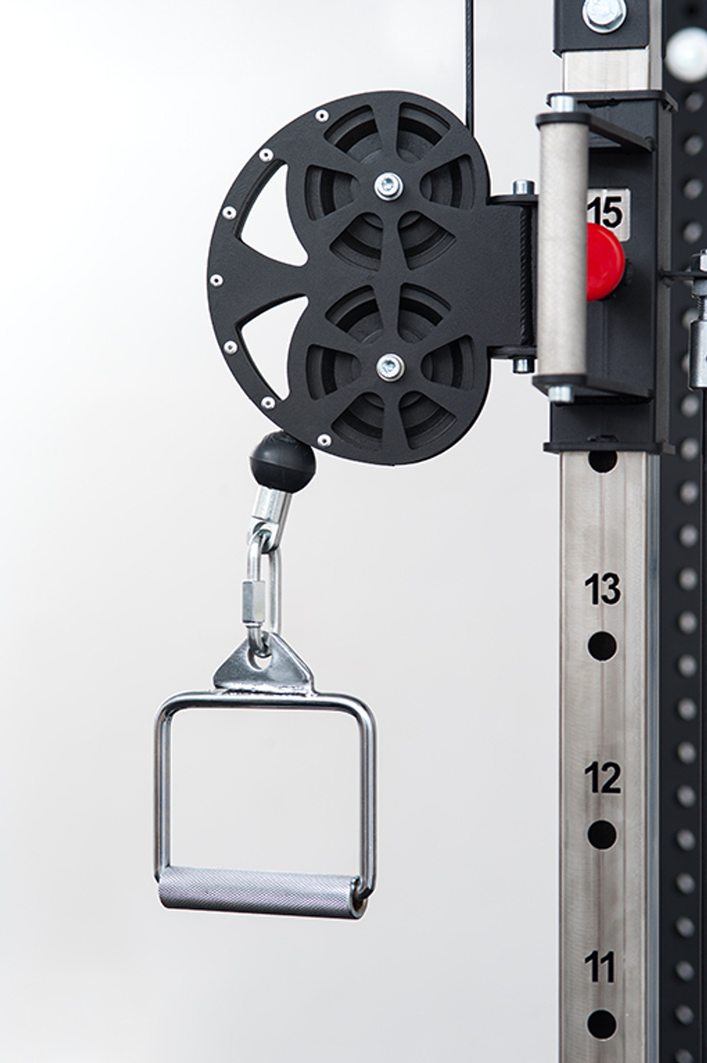 Стальная рукоятка для тяги закрытая (дельта, бицепс, трицепс)