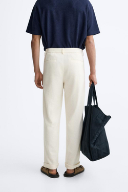 ZARA БРЮКИ ИЗ РЕЛЬЕФНОЙ ТКАНИ С ЗАЩИПАМИ, ЭКРЮ