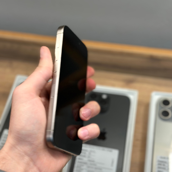 Apple iPhone 15 PRO 256GB