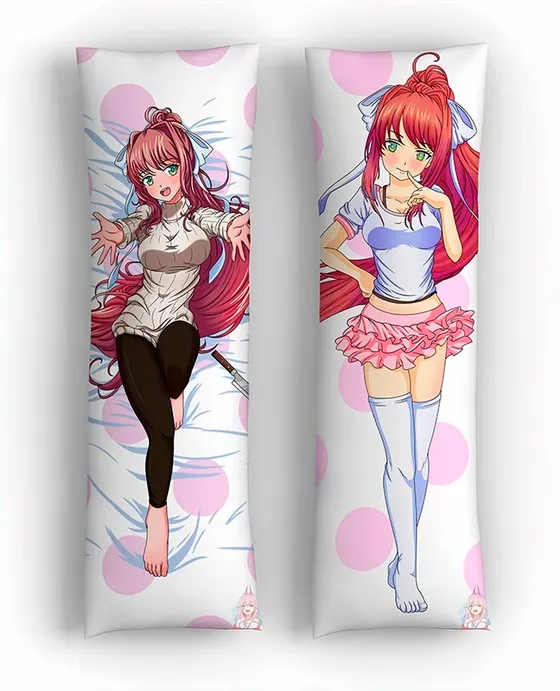 Дакимакура Моника