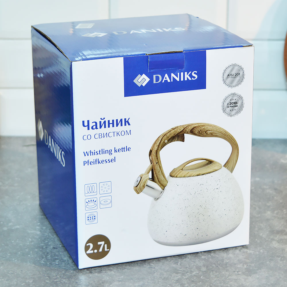 Чайник 2,7л нерж со свистком, ручка бакелитовая в цвет дерева, индукция, цвет белый мрамор, "Daniks"