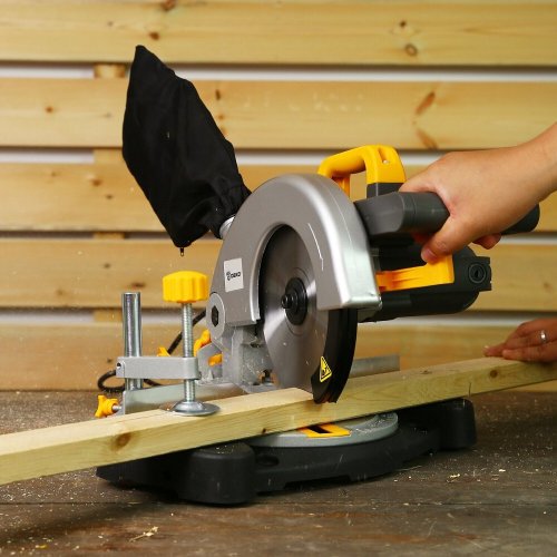 Пила торцовочная DEKO DKMS 1200-190 063-4215