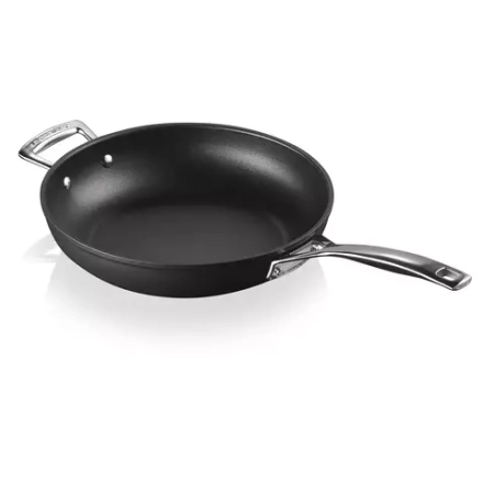 Le Creuset - Сковорода PRO с антипригарным покрытием 28см / артикул   51101280010202  / GTIN 630870273015