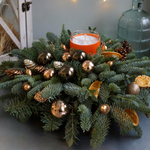 Композиция с фирменной свечой