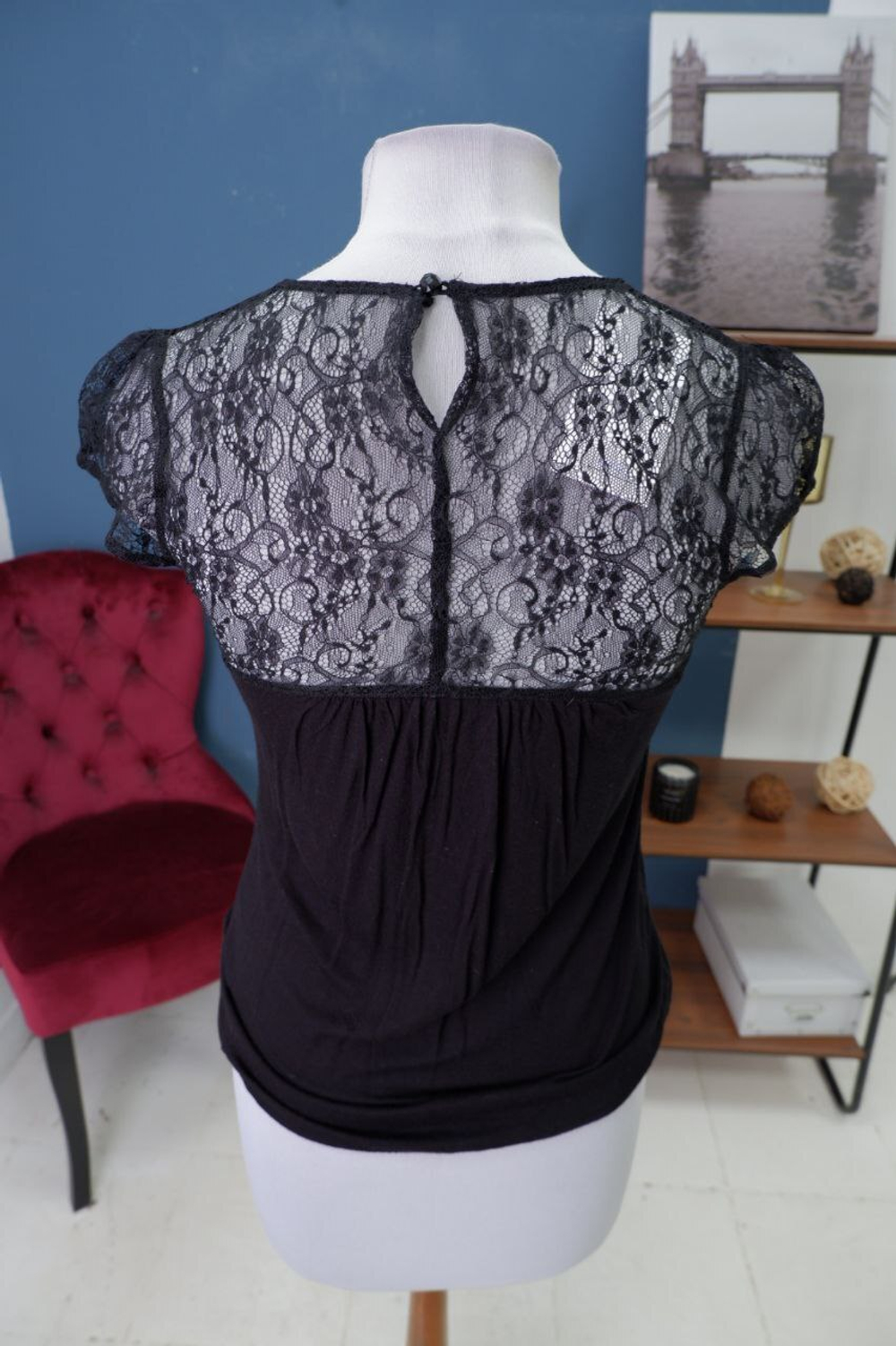 Блузка черная открытая 42 размер