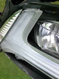 Битая Фара левая Volvo XC60 2 (2017-2021) LED