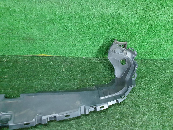 Воздуховод радиатора Mercedes C W205 (2014-2018)