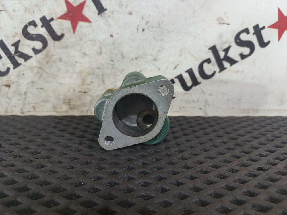 Фланец охлаждающей жидкости 2023г.