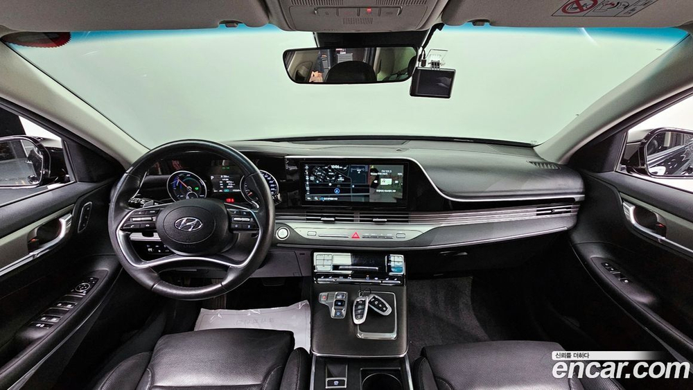 Hyundai The New Grandeur (Azera) IG Hybrid Exclusive (10.2020)