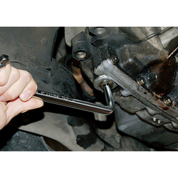 KING TONY (1586-09) Вороток для пробки слива масла, 8х10 мм, изогнутый